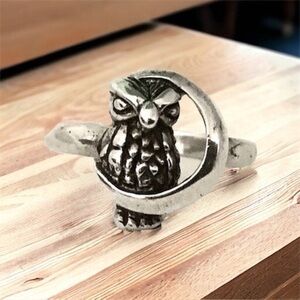 925 Sterling Silver Owl Crescent Moon Ring